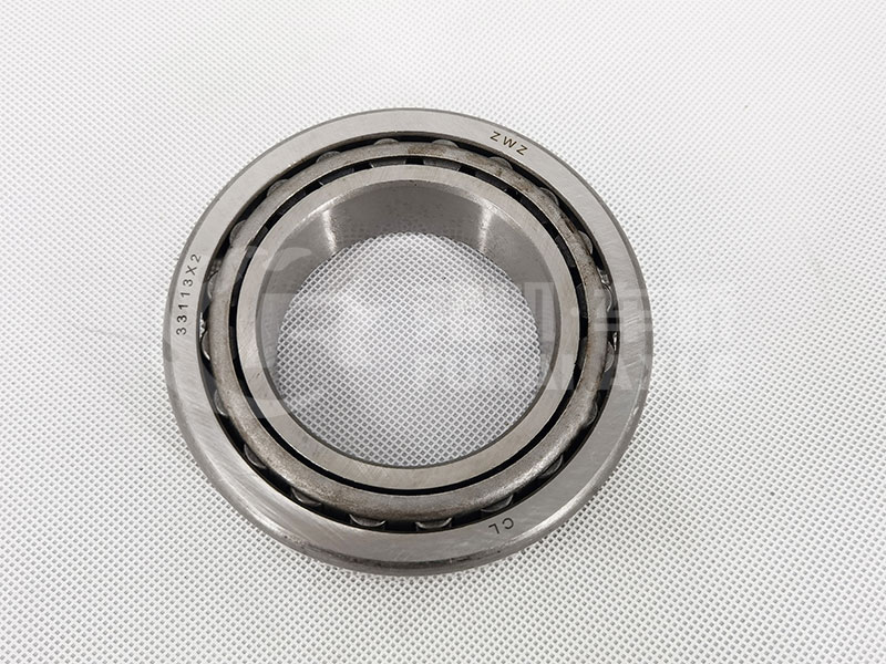 Tapered Roller Bearing for Sinotruk HOWO Truck Spare Parts Rear Wheel Outer Bearing 33113X2 7813e
