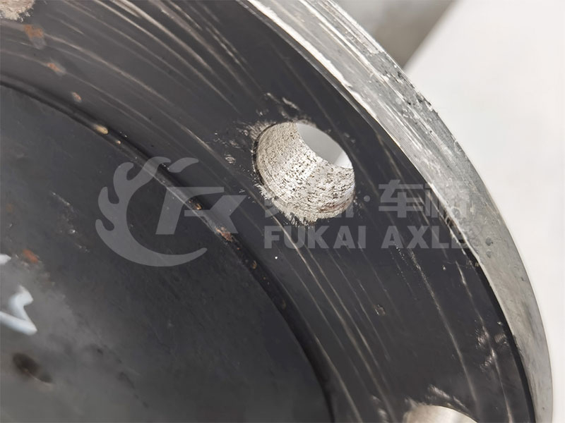 Half Shaft For Sinotruk Heavy Duty Truck Spare Parts L=963mm