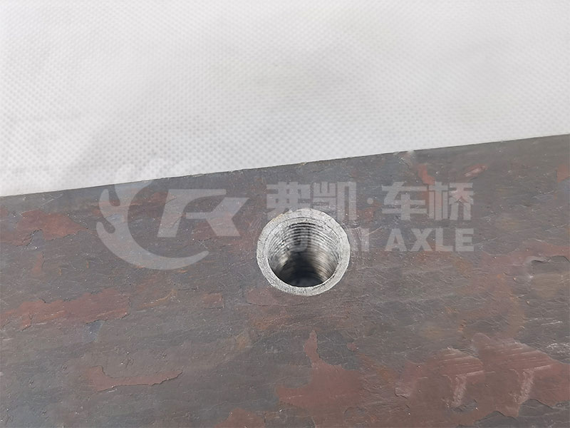 Steel Plate Slide Rail For Saic Hongyan H8B Spare Parts 