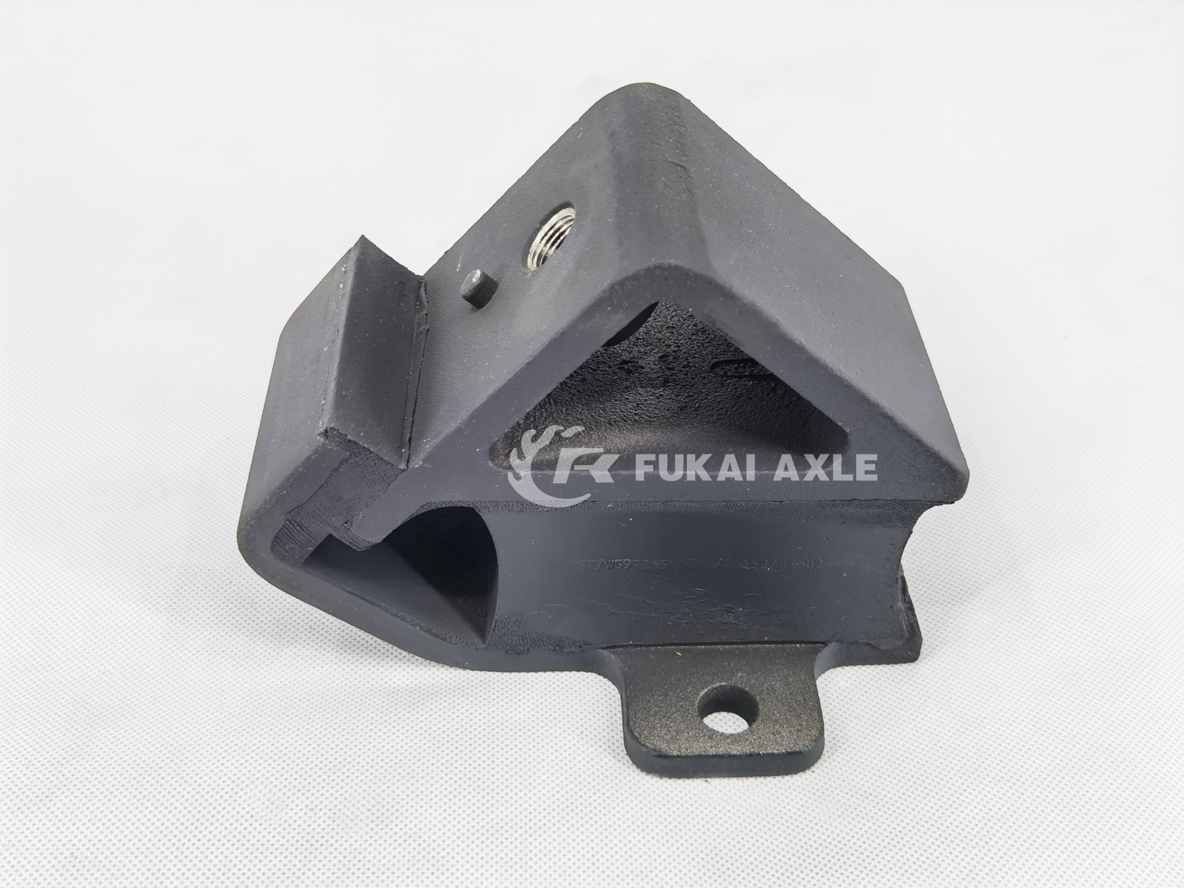 Front Rubber Support Assembly For Sinotruk HOWO Truck Spare Parts WG9725590600