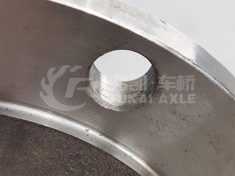 153 Axle Half Shaft for Sinotruk Truck Spare Parts 12D441-1 L960mm 10 Holes Spline 34 Teeth