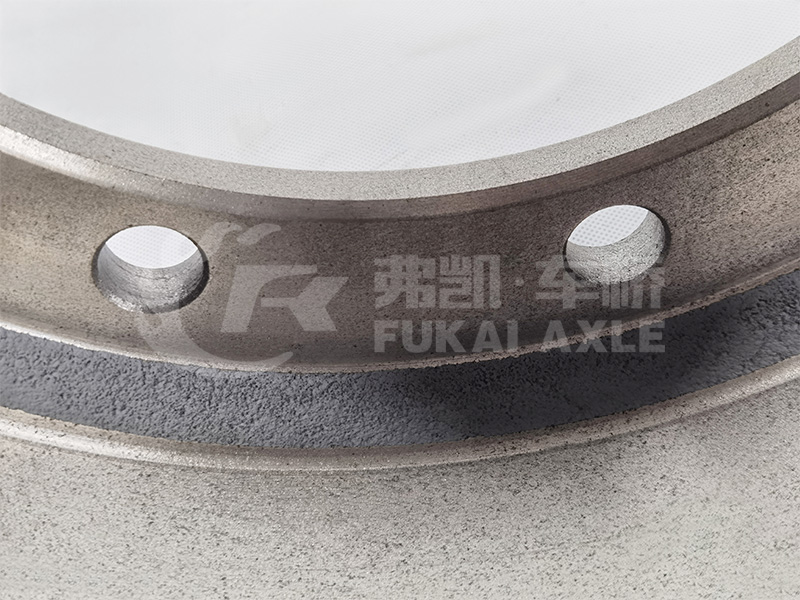 Rear Brake Drum for Sinotruk 153 HOWO T5g Qingte Truck Spare Parts QDT3502571D