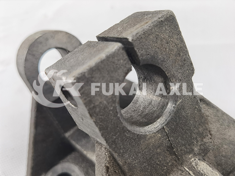 Front Spring Front Bracket For Sinotruk Howo Truck Spare Parts WG9725520007