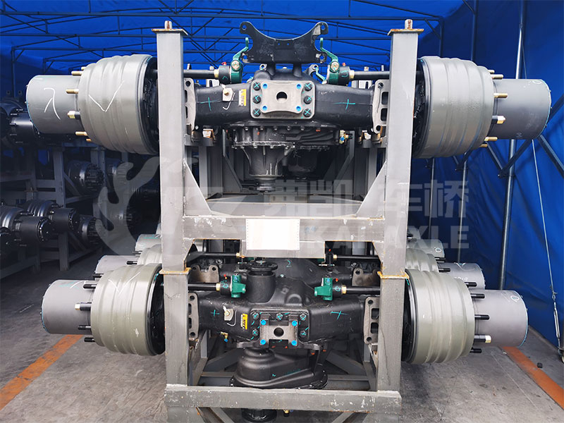 Middle Axle Assembly (With-Brake-Drum) for Sinotruk HOWO AC16 Truck Spare Parts Ah7198154022