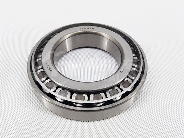 Tapper Roller Bearing for North Benz Beiben Truck Spare Parts 7220E 30220