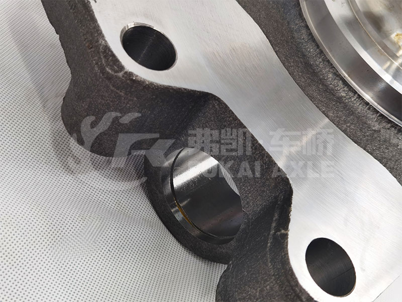 Steering Knuckle Assembly For Sinotruk Howo Truck Spare Parts AZ9100414054 AZ9100414055
