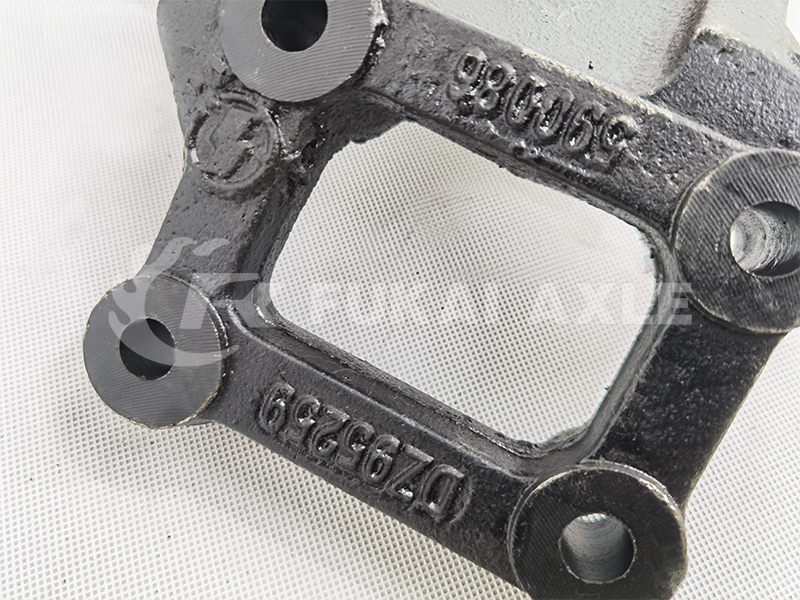 Engine Front Bracket for Shacman M3000 Truck Spare Parts Dz95259590085 Dz95259590086 