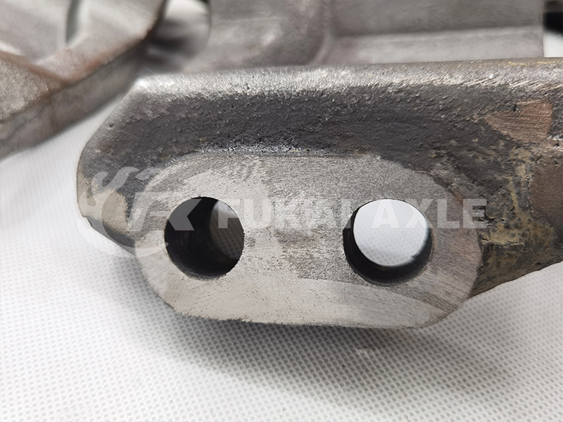 Engine Front Bracket for Shacman Delong Truck Parts Dz96259592005 Dz96259592006