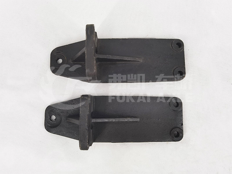 Engine Bracket for Foton Auman Truck Spare Parts 1325110102002/1325110102003