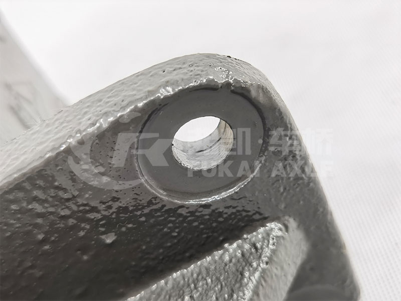 Engine Bracket For Sinotruk Howo Truck Spare Parts AZ9625590010