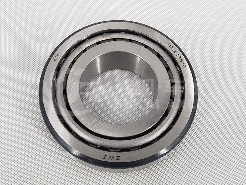 Differential Bearing For Sinotruk Howo Truck Spare Parts HM813843/813810