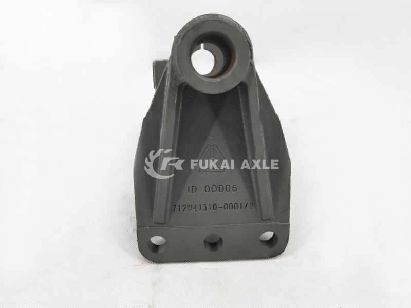 Front Spring Front Bracket For Sinotruk Howo Truck Spare Parts 712W41310-0001/2