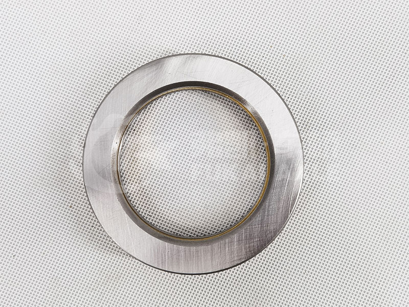 Drive Gear Roller Bearing For Sinotruk Howo MCP16 Truck Spare Parts WG97129320212