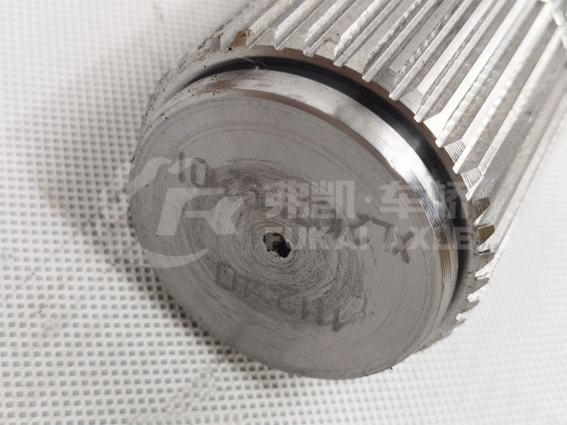 Half Shaft for Foton Auman Ankai Axle & Benz Axle Truck Spare Parts