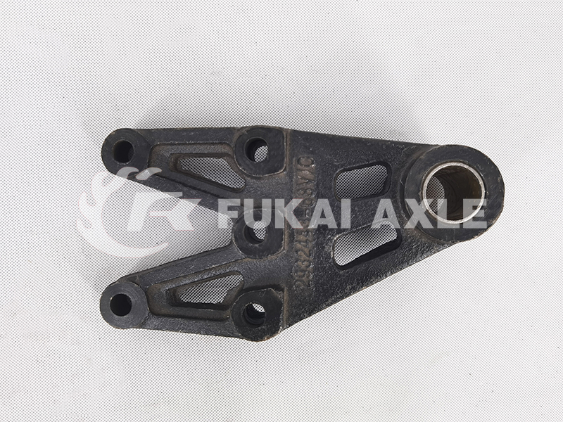 Front Steel Bracket for FAW Jiefang Truck Spare Parts 2932443-68V 