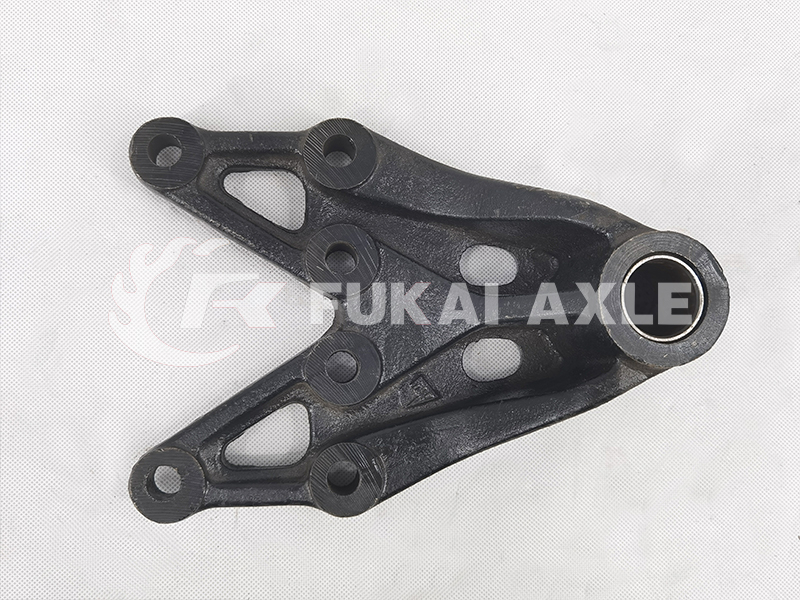 Front Steel Bracket for FAW Jiefang Truck Parts 2902450-DM611