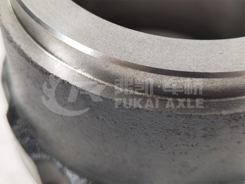 Lightweight Front Wheel Hub for For Sinotruk Howo 2020 Truck Spare Parts AZ400541534612