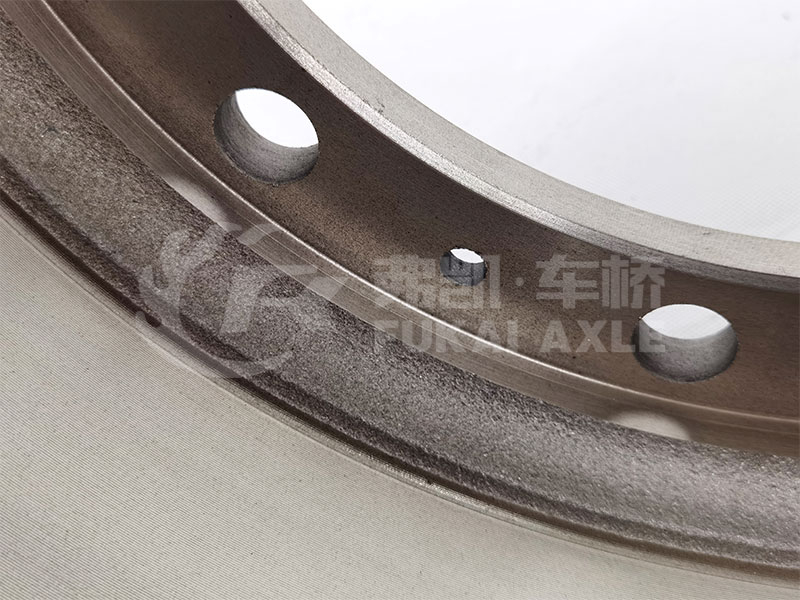 Front Brake Drum for Saic Hongyan Genlyon Truck Spare Parts 5801605653 3501-9666 