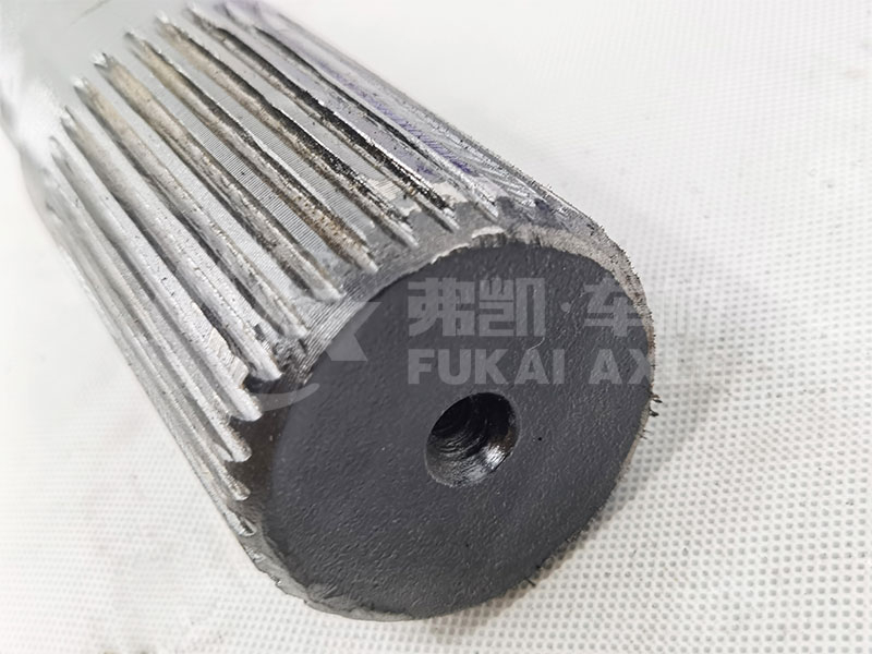 Half Shaft L1000mm for Sinotruk 153 Qingte 153 Axle Parts Without Wheel Reducer