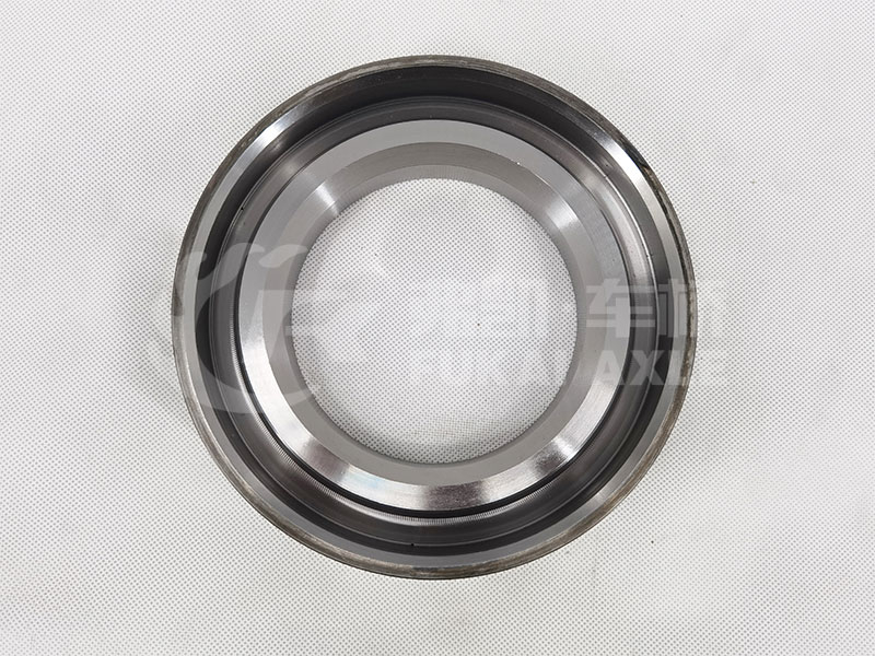 Rear Wheel Oil Seal Seat for Sinotruk HOWO Truck Spare Parts 712W35710-0317