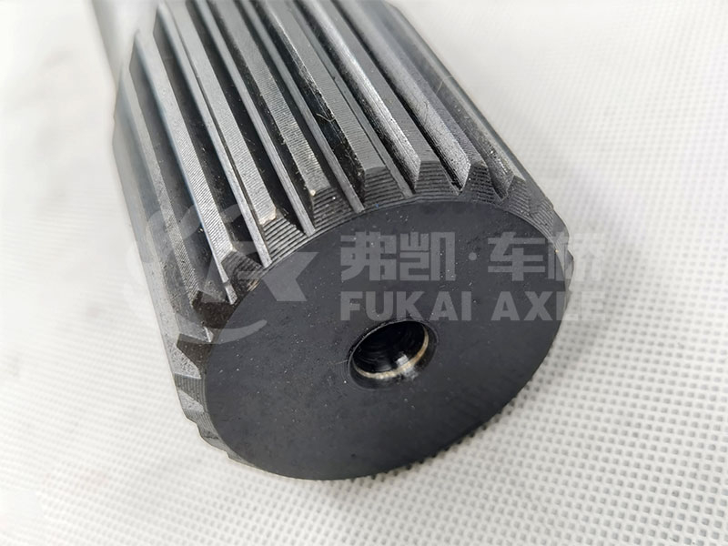 Through Shaft for Hongyan Genlyon Hi-Torque H6a Truck Spare Parts 2502c2016 5801275995 