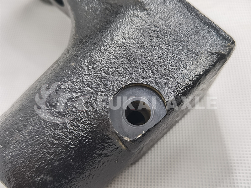 Stabilizer Bar Hanger Bracket for Foton-Auman Truck Chassis Parts