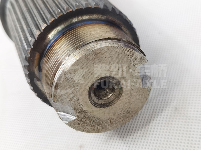 Through Shaft Assembly for Dongfeng Tianlong Spare Parts 2502063-NC01Q-440