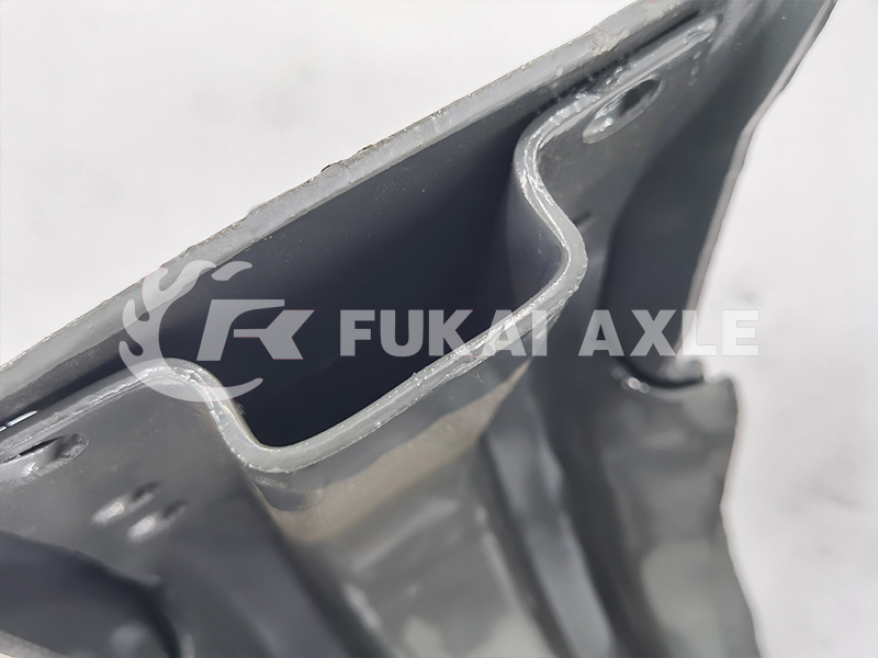 Prince Saddle Beam For Sinotruk Golden Truck Spare Parts WG9125522020