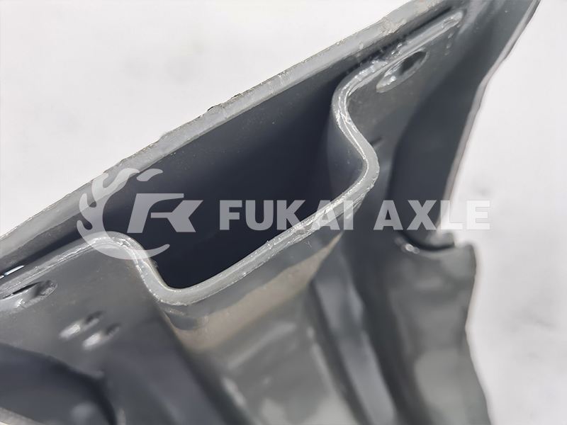 Prince Saddle Beam For Sinotruk Golden Truck Spare Parts WG9125522020