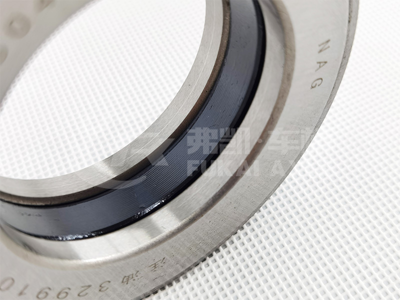 Steering Knuckle Pressure Bearing for Sinotruk Truck Spare Parts 329910/WG880410049 