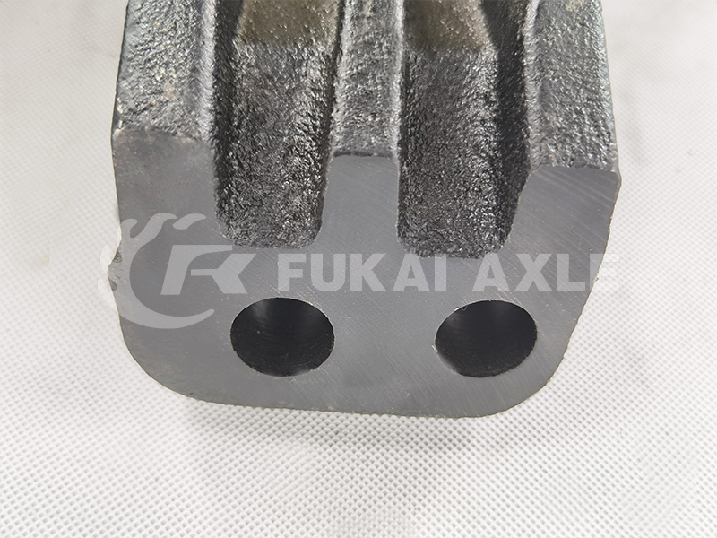 Engine Front Bracket for Shacman Truck Spare Parts Dz95259590132 Dz95259590131