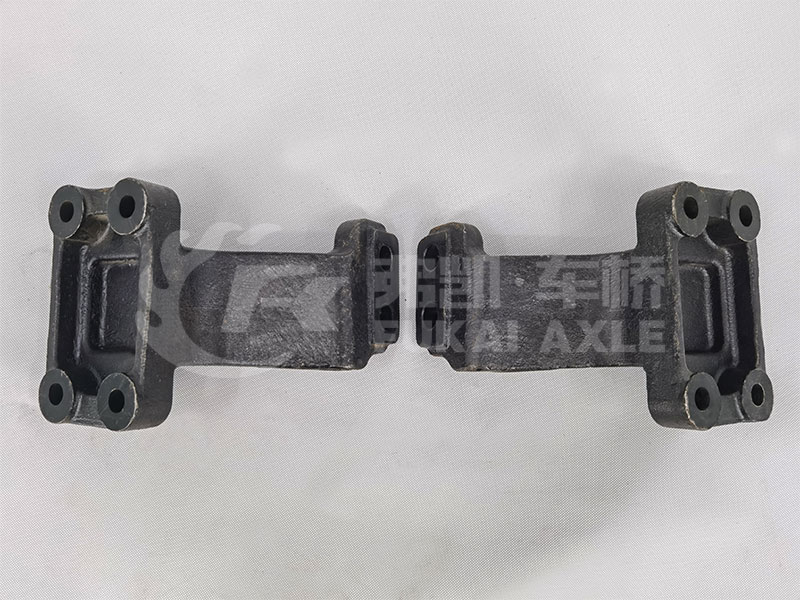Front Leaf Spring Support Bracket for Foton Auman Truck Spare Parts H010100000019R/H010100000018L