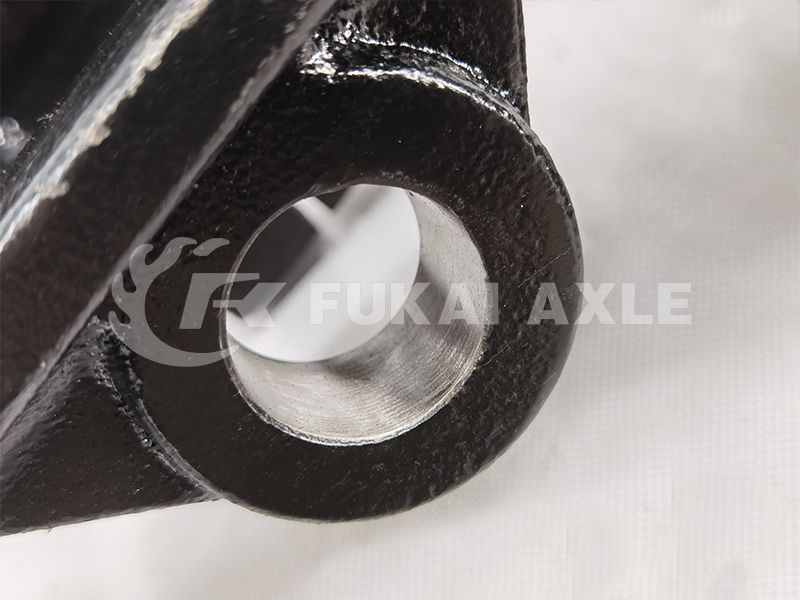 Front Spring Middle Bracket for Shacman Delong Spare Parts Dz95319690766/Dz95319690765/Dz95319690764