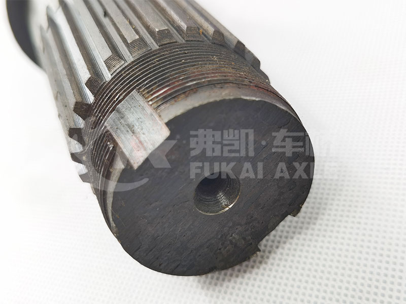 Rear Through Shaft Assembly for Foton Auman Qingte Zhongli Truck Spare Parts Qt440sh0-2502161 