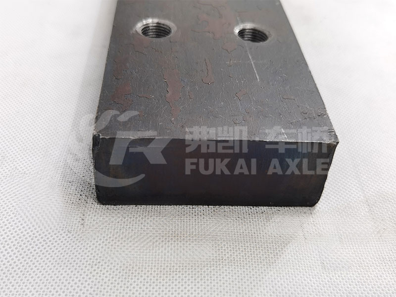 Steel Plate Slide Rail For Saic Hongyan H8B Spare Parts 
