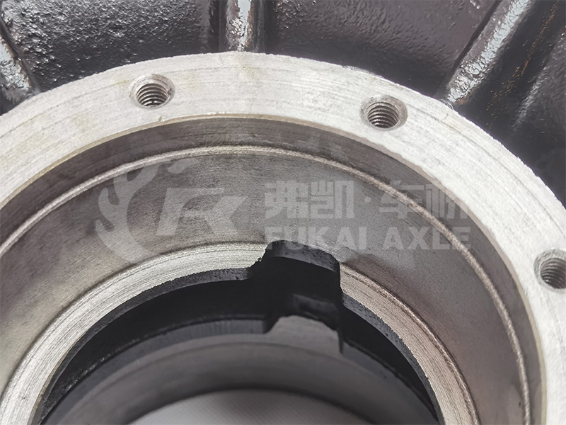Front Wheel Hub for Sinotruk Steyr Truck Spare Parts AZ9112410009 199000410066 WG9112410009