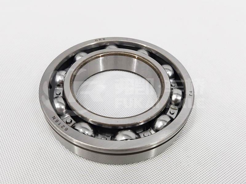 Inter-axle Differential Rear Bearing for Auman Sinotruk Shacman Truck Parts 6216N 06.31421.0803