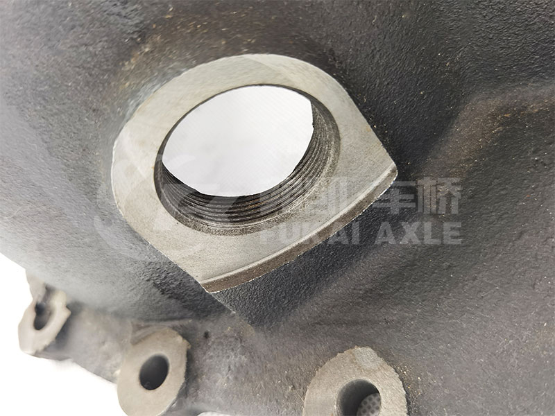 Axle Transition Cover for Sinotruk HOWO Truck Spare Parts AZ7121325264