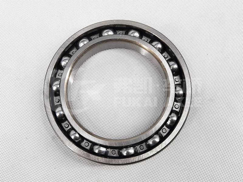 Gearbox Planetary Carrier Front Bearing 6020 for Sinotruk HOWO Truck Parts Az9003326020