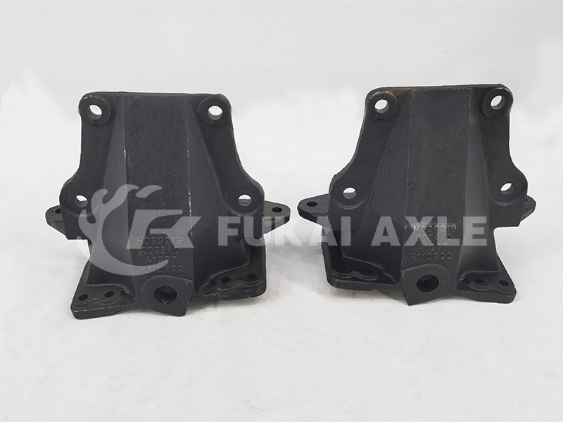 Front Spring Rear Bracket for Foton Auman Heavy Truck Parts H0292190034A0 H0292190035A0