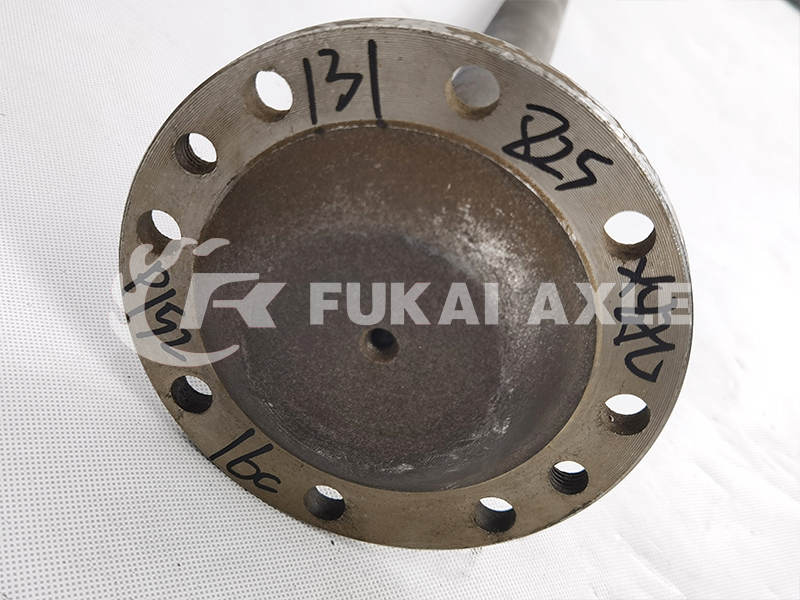 Half Shaft for Light Truck Spare Parts EQ1061 16 Teeth 825MM 8 Holes