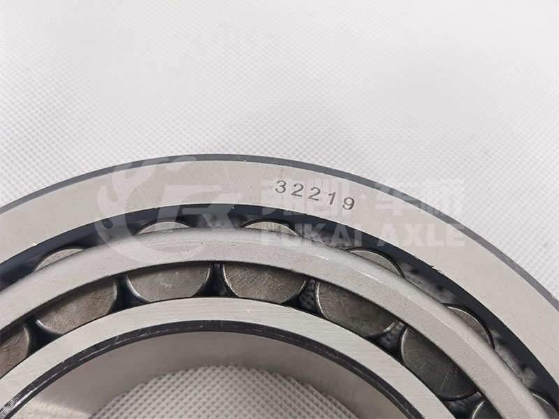 Rear Wheel Bearing for Dongfeng Truck Spare Parts 32219 7519E 