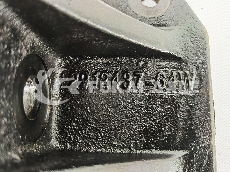 Leaf Spring Limit Bracket for FAW Jiefang J6/J6p/J6l Truck Spare Parts 2912437-64W