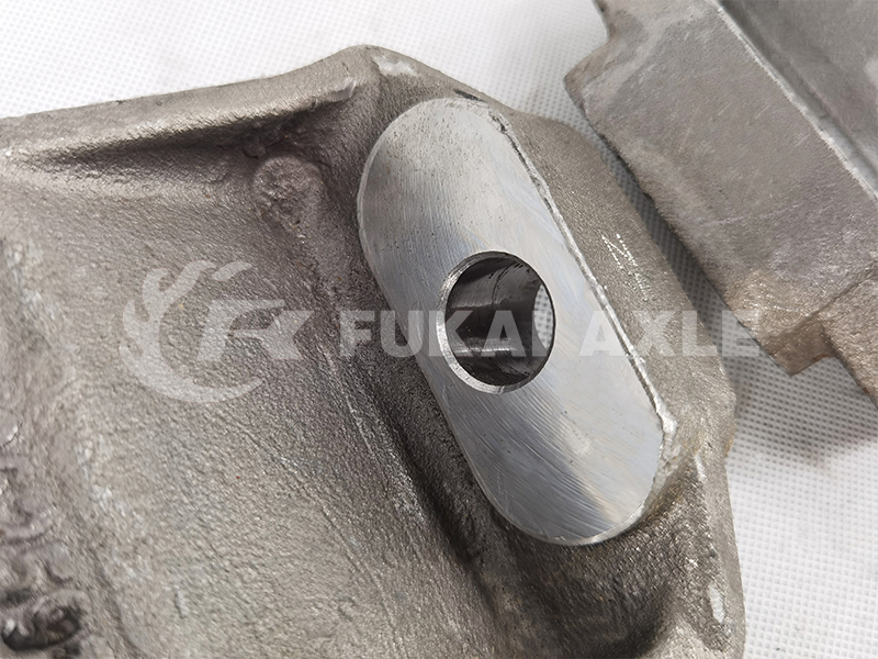 Engine Mount for Shacman Delong Truck Spare Parts Dz96259592101 Dz96259592102