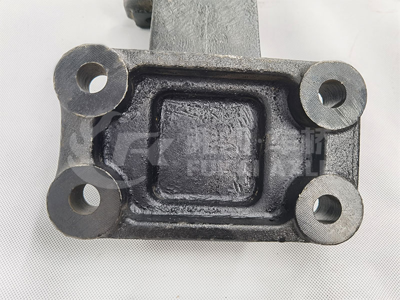 Front Leaf Spring Support Bracket for Foton Auman Truck Spare Parts H010100000019R/H010100000018L