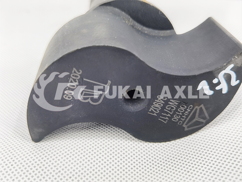 Middle Axle Brake Camshaft For Sinotruk Howo Truck Spare Parts WG7117349021/WG7117349022