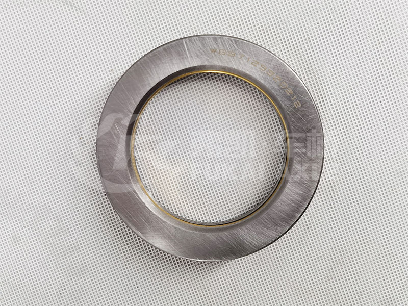 Drive Gear Roller Bearing For Sinotruk Howo MCP16 Truck Spare Parts WG97129320212