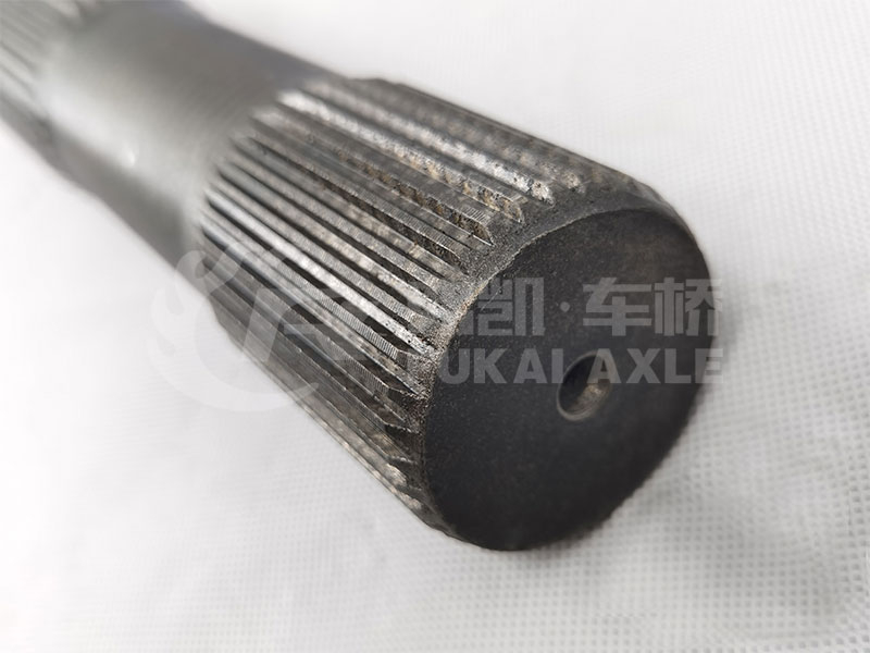 Half Shaft for FAW Jiefang Truck Spare Parts 2403081-AOE