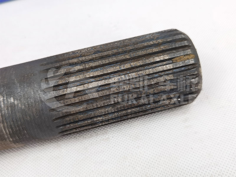 Half Shaft for Sinotruk Light Truck Spare Parts 18040 900MM Hole Diameter 12MM 27 Teeth