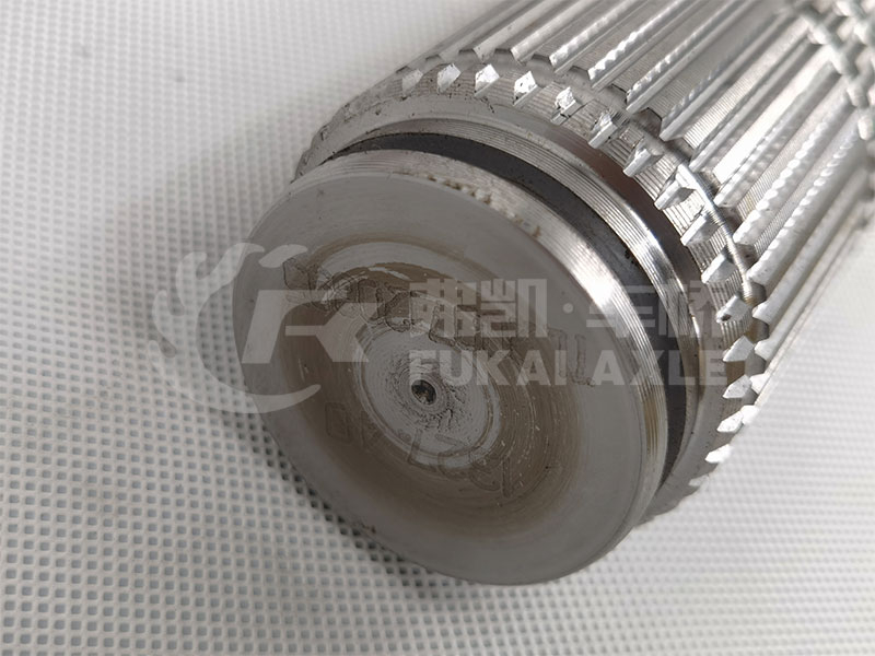 Half Shaft Assembly for Sinotruk HOWO 60 Mining Truck Spare Parts WG9970330061/TZ56077000068